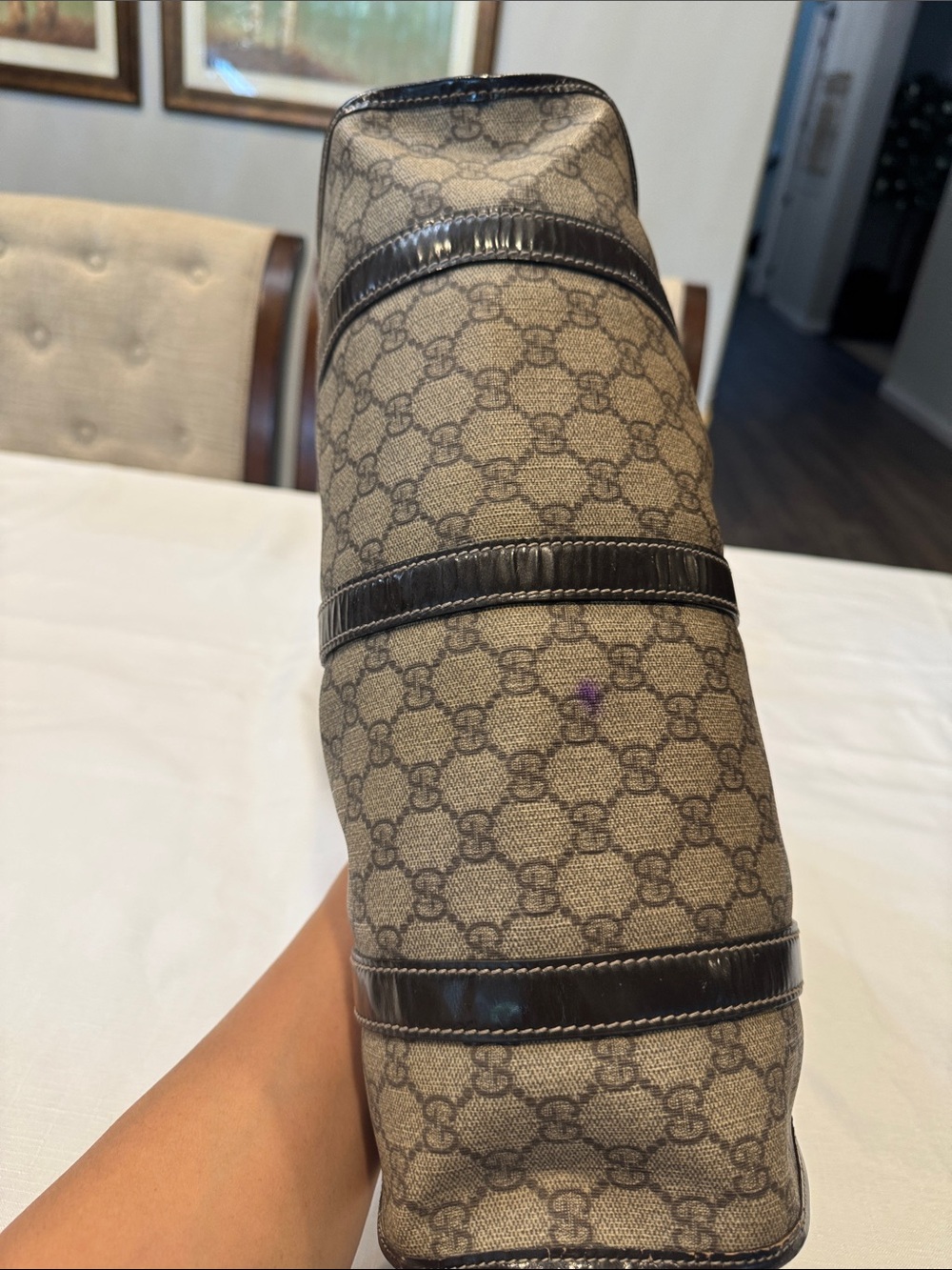 Authentic Gucci GG Supreme Joy Bardot medium shoulder bag - Picture 6 of 13